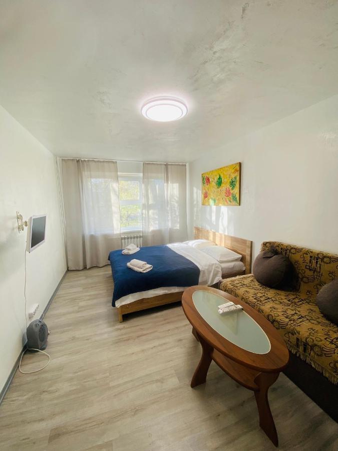 Real Home Apartments- Geroiv Dnipra Metro Station Київ Екстер'єр фото