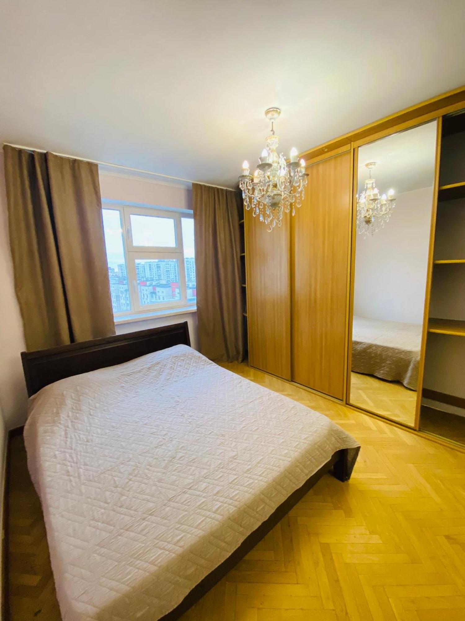 Real Home Apartments- Geroiv Dnipra Metro Station Київ Екстер'єр фото